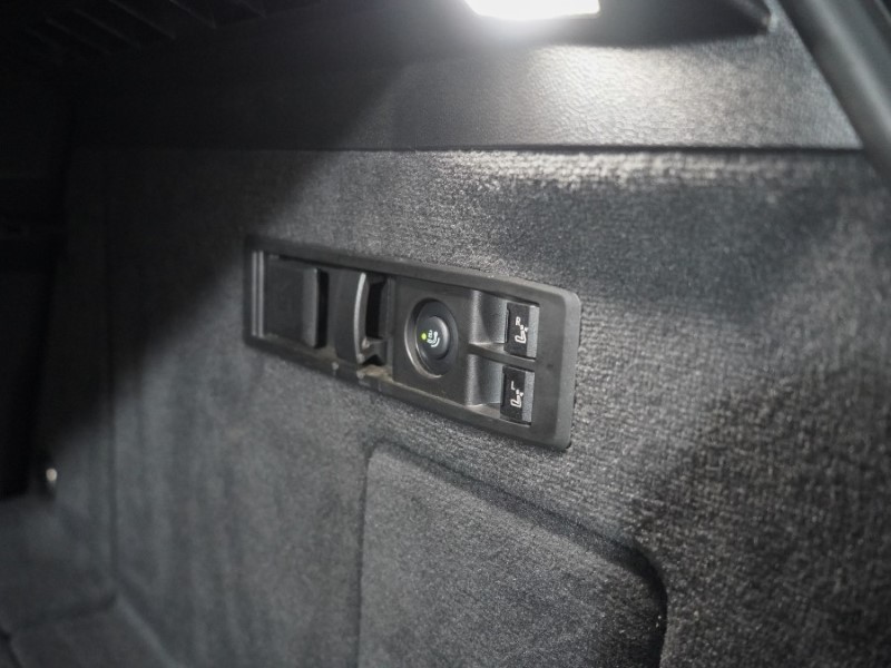 2023 (72) BMW iX 240kW xDrive40 M Sport Edition 76.6kWh 5dr Auto 5097650