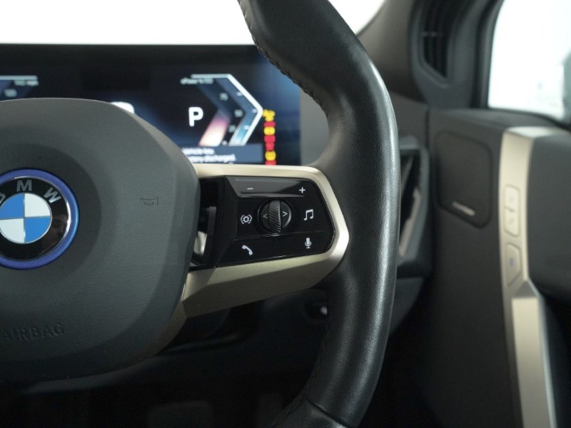 2023 (72) BMW iX 240kW xDrive40 M Sport Edition 76.6kWh 5dr Auto 5097682