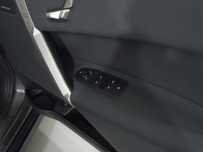 2023 (72) BMW iX 240kW xDrive40 M Sport Edition 76.6kWh 5dr Auto 5097675