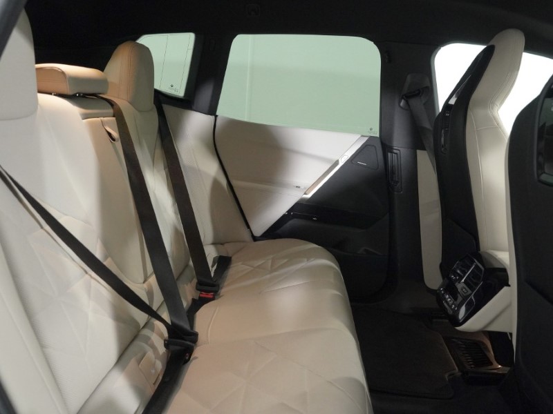 2022 (72) BMW iX 240kW xDrive40 M Sport Edition 76.6kWh 5dr Auto 5108458