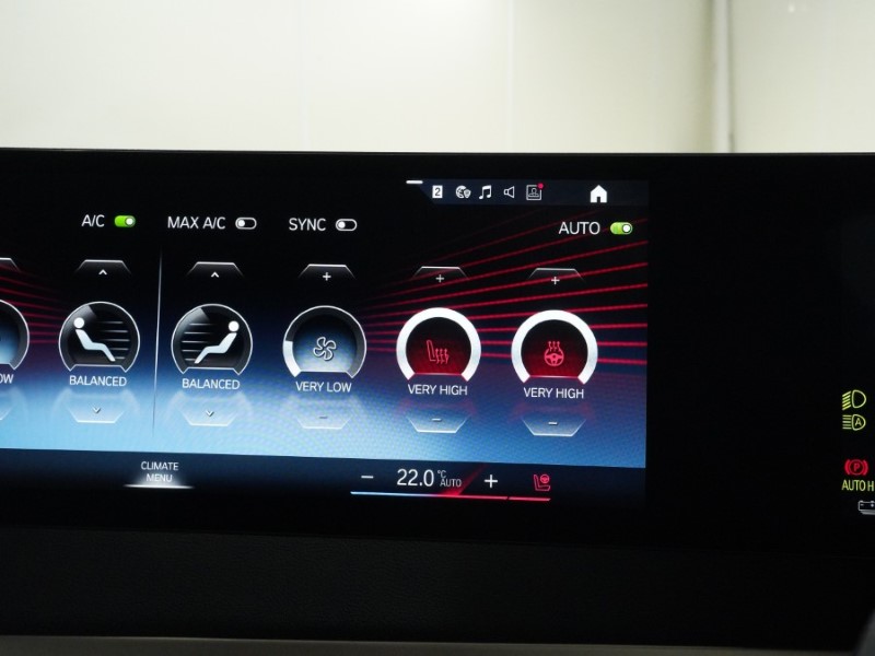 2022 (72) BMW iX 240kW xDrive40 M Sport Edition 76.6kWh 5dr Auto 5108483