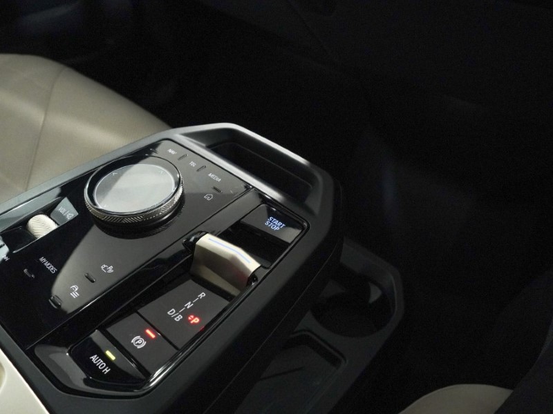 2022 (72) BMW iX 240kW xDrive40 M Sport Edition 76.6kWh 5dr Auto 5108480