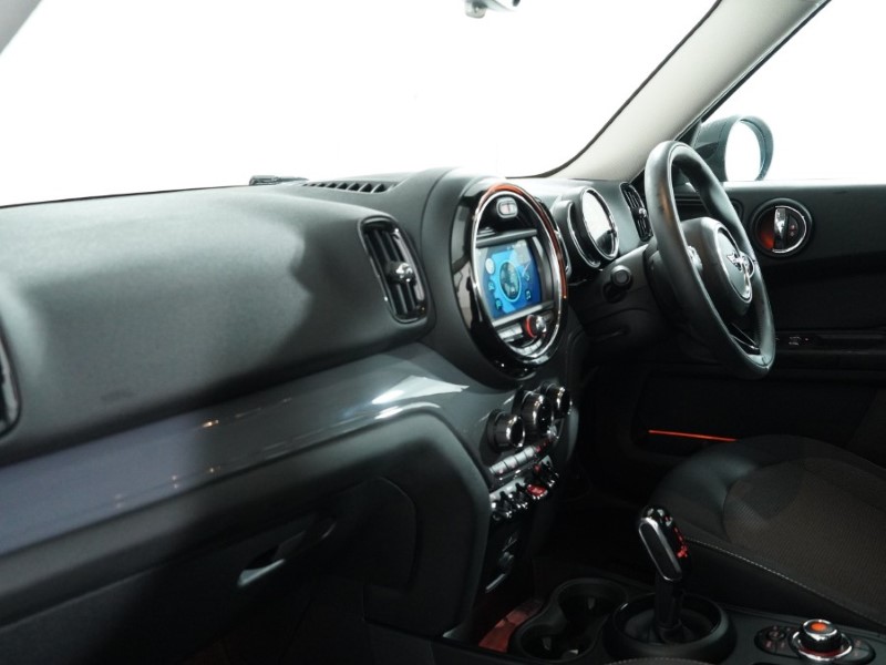 2019 (19) MINI COUNTRYMAN 1.5 Cooper Classic 5dr Auto 5144304