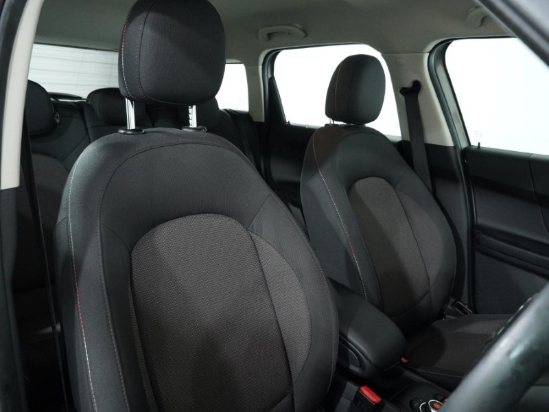 2019 (19) MINI COUNTRYMAN 1.5 Cooper Classic 5dr Auto 5144313