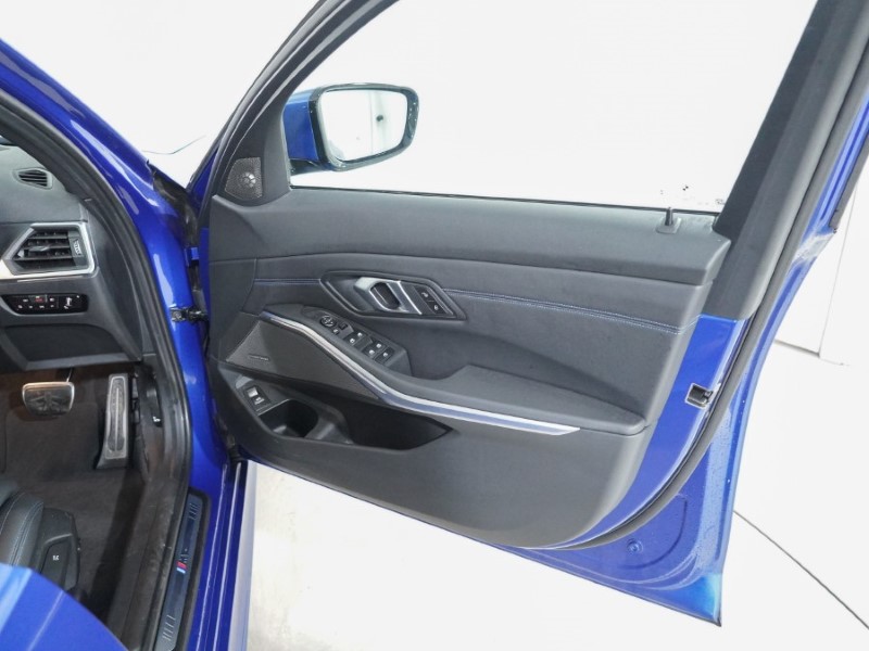 2023 (73) BMW 3 SERIES 320i M Sport 5dr Step Auto 5108574