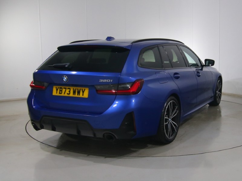 2023 (73) BMW 3 SERIES 320i M Sport 5dr Step Auto 5108619