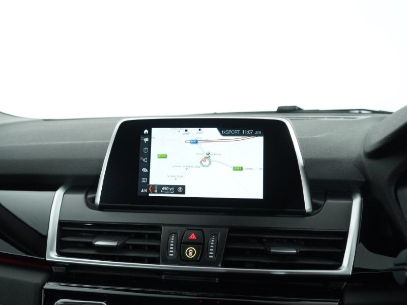 2019 (69) BMW 2 SERIES 218d Luxury 5dr Step Auto 5112044