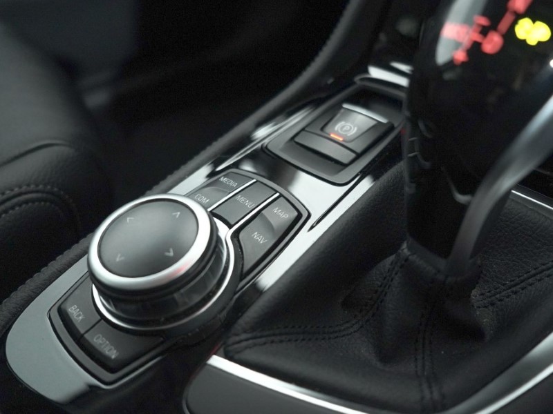 2019 (69) BMW 2 SERIES 218d Luxury 5dr Step Auto 5112055