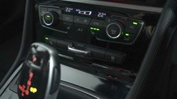 2019 (69) BMW 2 SERIES 218d Luxury 5dr Step Auto 5112050