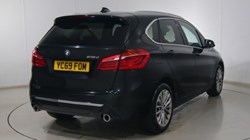 2019 (69) BMW 2 SERIES 218d Luxury 5dr Step Auto 5112063