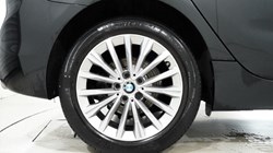 2019 (69) BMW 2 SERIES 218d Luxury 5dr Step Auto 5112029
