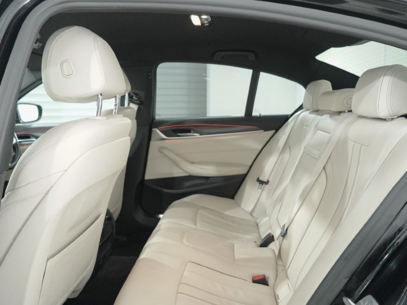 2020 (70) BMW 5 SERIES 520d MHT M Sport 4dr Step Auto 5113327