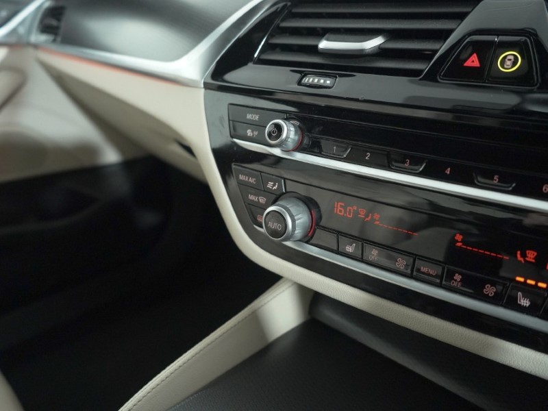 2020 (70) BMW 5 SERIES 520d MHT M Sport 4dr Step Auto 5113355