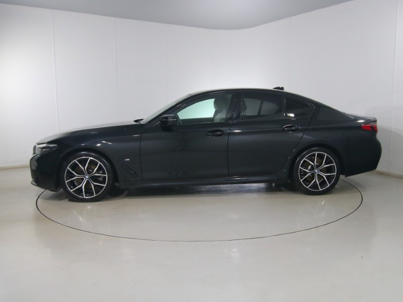 2020 (70) BMW 5 SERIES 520d MHT M Sport 4dr Step Auto 5113368