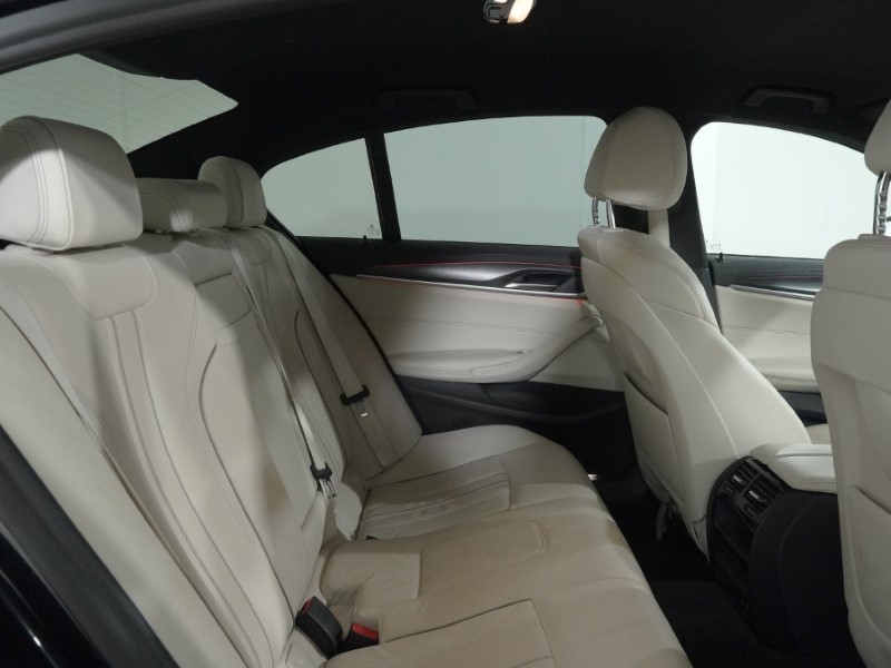 2020 (70) BMW 5 SERIES 520d MHT M Sport 4dr Step Auto 5113333