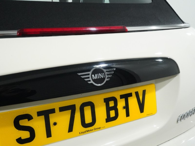 2020 (70) MINI CONVERTIBLE 1.5 Cooper Classic II 2dr 5113014