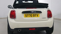 2020 (70) MINI CONVERTIBLE 1.5 Cooper Classic II 2dr 5113056