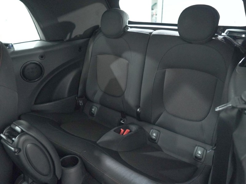 2020 (70) MINI CONVERTIBLE 1.5 Cooper Classic II 2dr 5113030