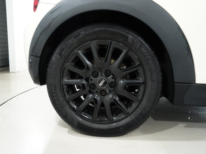 2020 (70) MINI CONVERTIBLE 1.5 Cooper Classic II 2dr 5113016