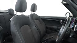 2020 (70) MINI CONVERTIBLE 1.5 Cooper Classic II 2dr 5113050