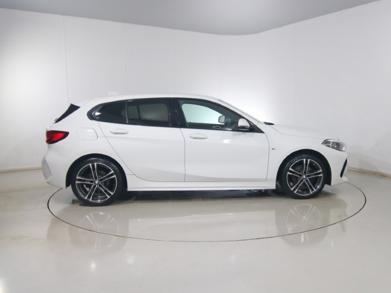 2019 (69) BMW 1 SERIES 118i M Sport 5dr 5152344