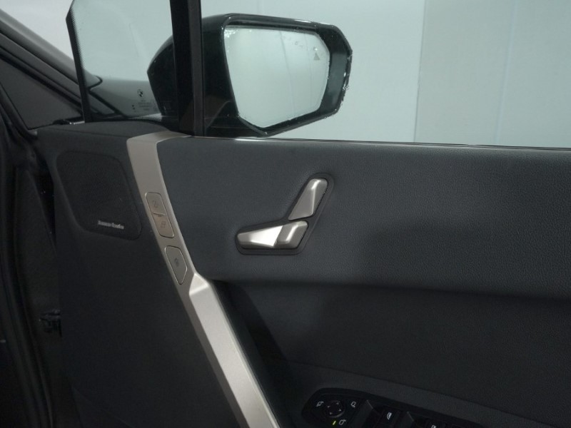 2023 (73) BMW iX 240kW xDrive40 M Sport 76.6kWh 5dr Auto 5116146