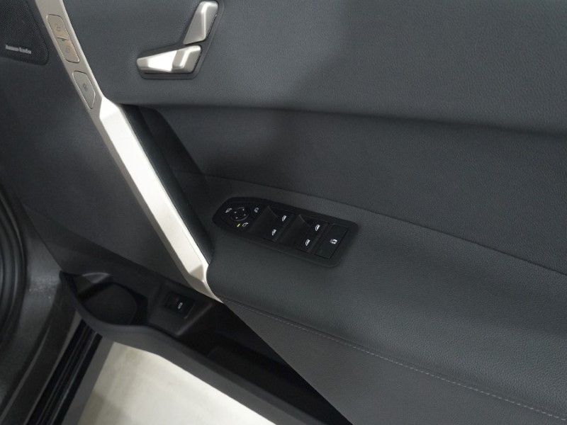 2023 (73) BMW iX 240kW xDrive40 M Sport 76.6kWh 5dr Auto 5116145