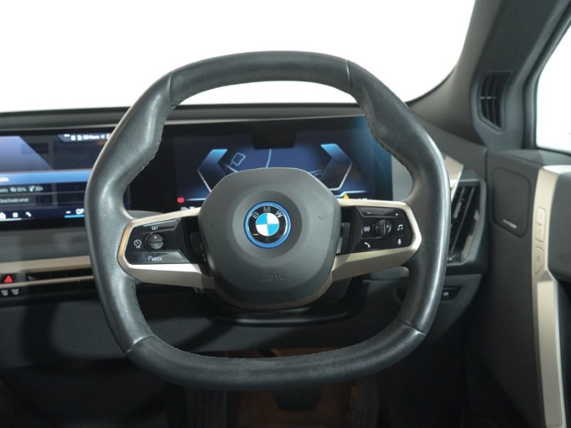 2023 (73) BMW iX 240kW xDrive40 M Sport 76.6kWh 5dr Auto 5116138