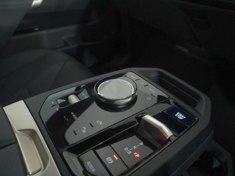 2023 (73) BMW iX 240kW xDrive40 M Sport 76.6kWh 5dr Auto 5116157