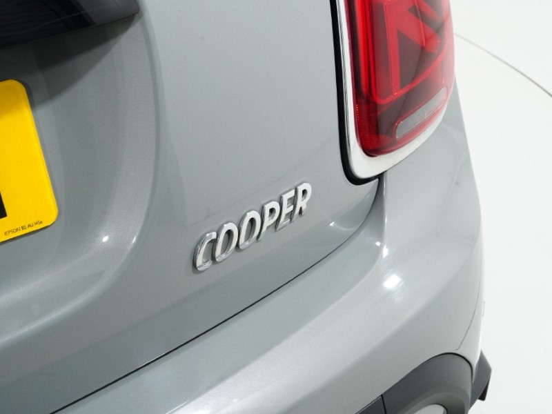 2022 (22) MINI HATCHBACK 1.5 Cooper Classic 5dr Auto [Comfort Pack] 5114608