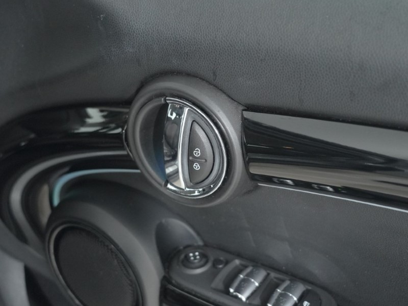 2022 (22) MINI HATCHBACK 1.5 Cooper Classic 5dr Auto [Comfort Pack] 5114614