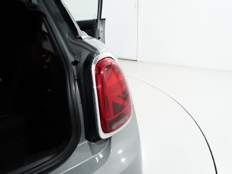 2022 (22) MINI HATCHBACK 1.5 Cooper Classic 5dr Auto [Comfort Pack] 5114609