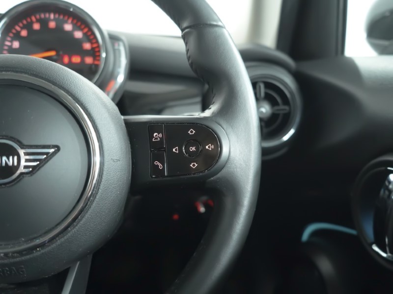 2022 (22) MINI HATCHBACK 1.5 Cooper Classic 5dr Auto [Comfort Pack] 5114624