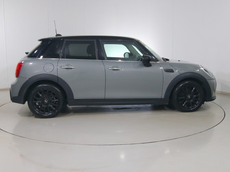 2022 (22) MINI HATCHBACK 1.5 Cooper Classic 5dr Auto [Comfort Pack] 5114644