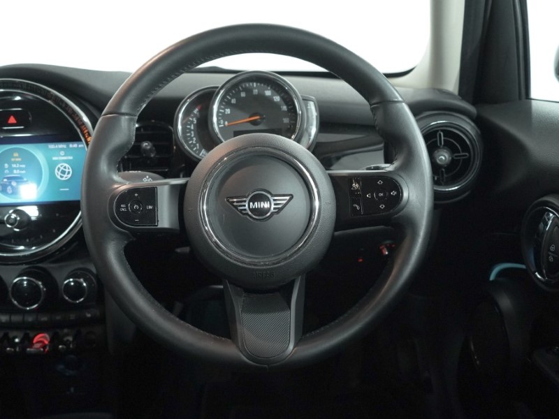 2022 (22) MINI HATCHBACK 1.5 Cooper Classic 5dr Auto [Comfort Pack] 5114622