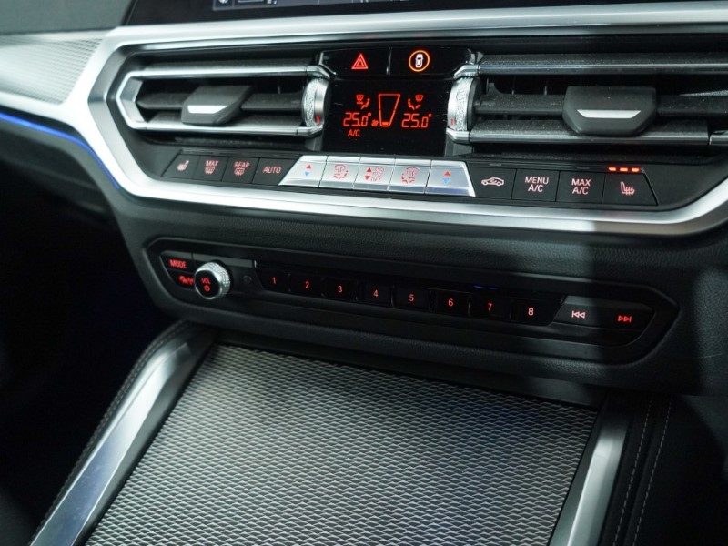 2022 (71) BMW 4 SERIES 420d MHT M Sport 2dr Step Auto 5122778