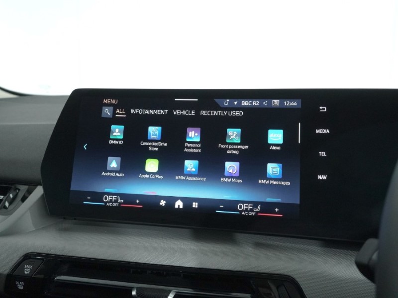 2025 (25) BMW 2 SERIES 225e xDrive Sport 5dr DCT 5116015