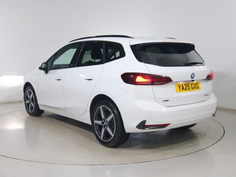 2025 (25) BMW 2 SERIES 225e xDrive Sport 5dr DCT 5116027