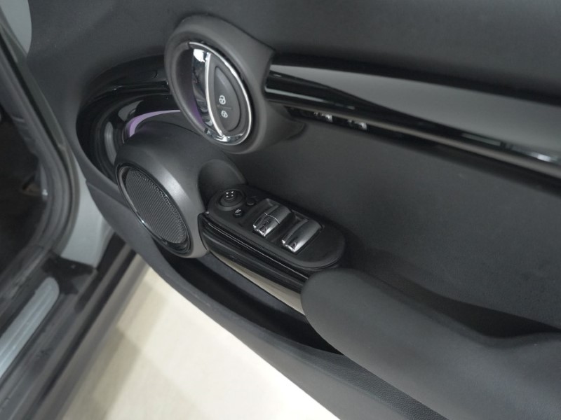 2022 (22) MINI CONVERTIBLE 1.5 Cooper Classic 2dr Auto 5118021