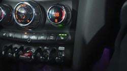 2022 (22) MINI CONVERTIBLE 1.5 Cooper Classic 2dr Auto 5118050