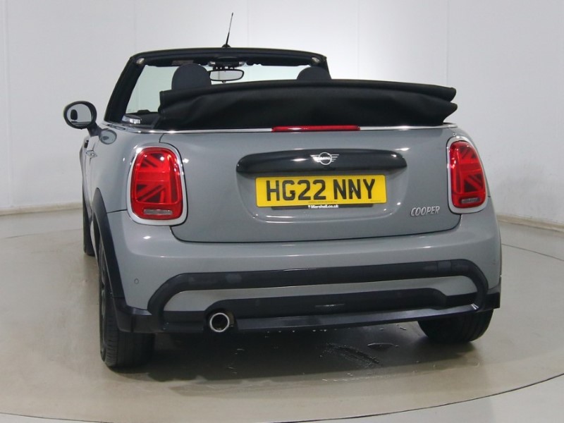 2022 (22) MINI CONVERTIBLE 1.5 Cooper Classic 2dr Auto 5118071