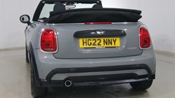 2022 (22) MINI CONVERTIBLE 1.5 Cooper Classic 2dr Auto 5118071