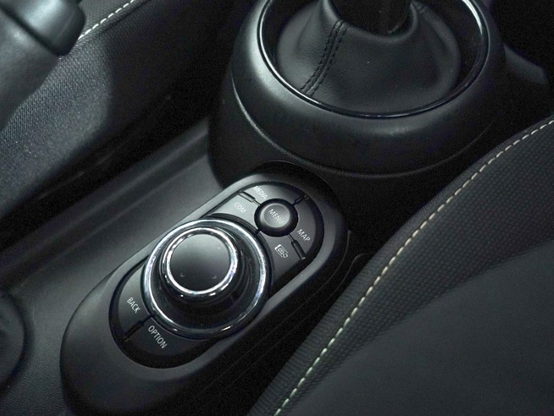 2022 (22) MINI CONVERTIBLE 1.5 Cooper Classic 2dr Auto 5118052