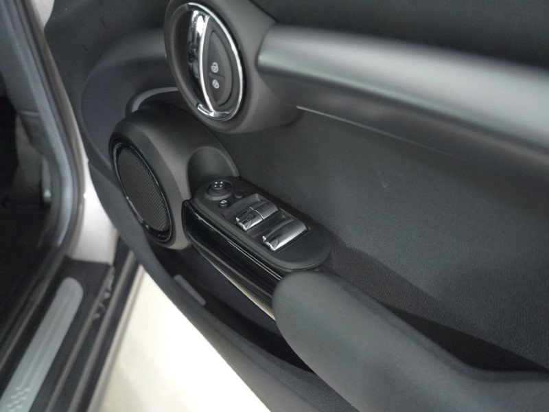 2021 (71) MINI CONVERTIBLE 2.0 Cooper S Exclusive 2dr Auto 5117053