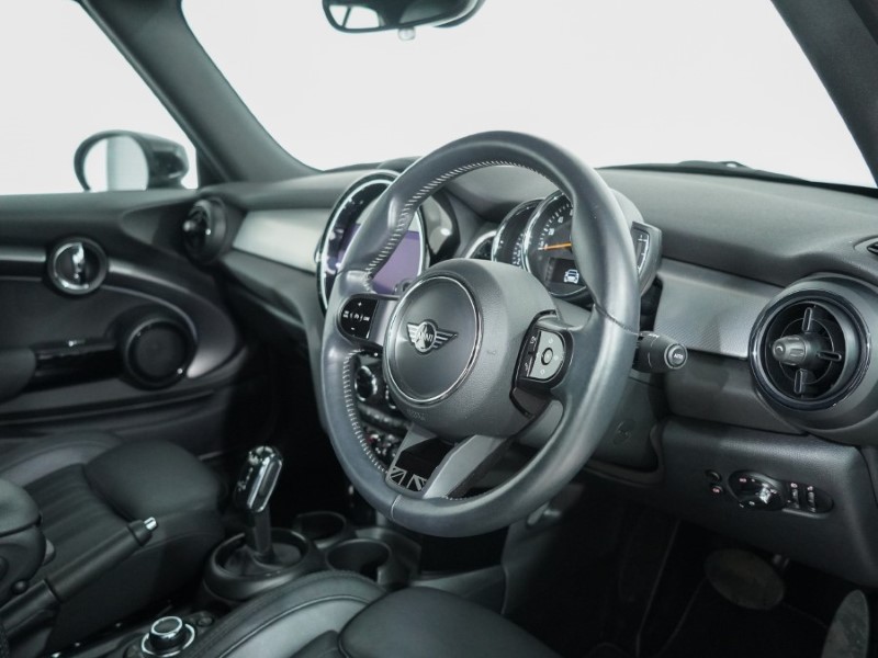 2021 (71) MINI CONVERTIBLE 2.0 Cooper S Exclusive 2dr Auto 5117051