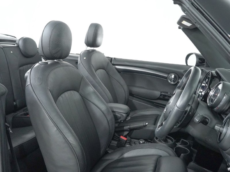 2021 (71) MINI CONVERTIBLE 2.0 Cooper S Exclusive 2dr Auto 5117093