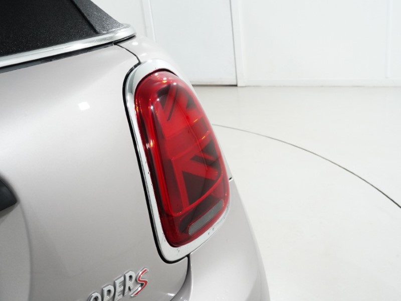 2021 (71) MINI CONVERTIBLE 2.0 Cooper S Exclusive 2dr Auto 5117041