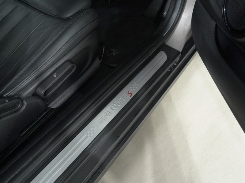 2021 (71) MINI CONVERTIBLE 2.0 Cooper S Exclusive 2dr Auto 5117052