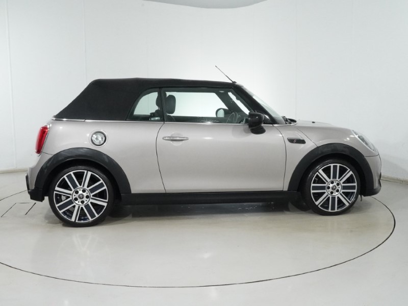 2021 (71) MINI CONVERTIBLE 2.0 Cooper S Exclusive 2dr Auto 5117042