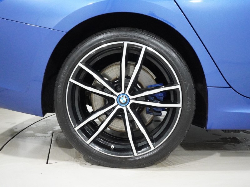 2022 (71) BMW 3 SERIES 330e M Sport 5dr Step Auto 5152923